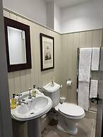 The Woolpack Hotel