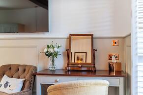 The Woolpack Hotel