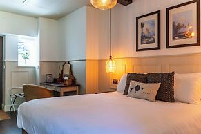 The Woolpack Hotel