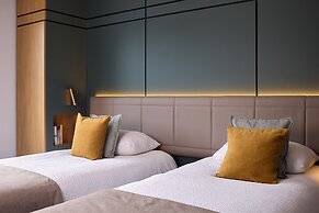 Hotel Roissy Lourdes