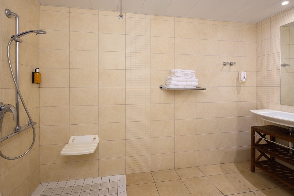 Hotel Roissy Lourdes