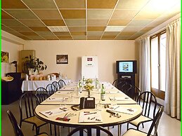Mercure Luxeuil les Bains Hexagone