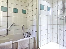 Mercure Luxeuil les Bains Hexagone