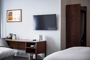 The Highfield Hotel By Greene King Inns