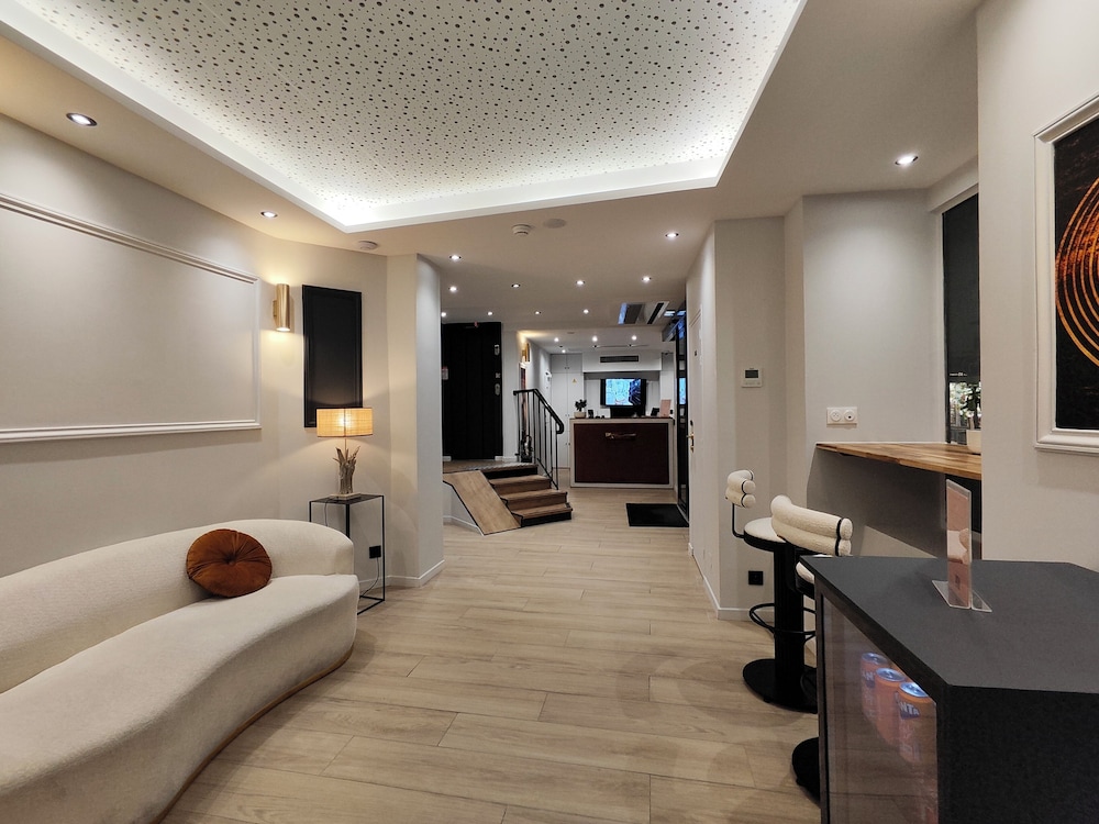 le 55 Montparnasse Hôtel