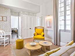Chateau de Mazan - Handwritten Collection