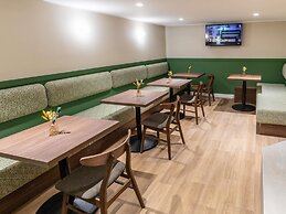 ibis Styles Paris Jardin de la Villette