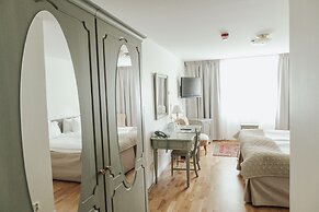 Blommenhof Hotel