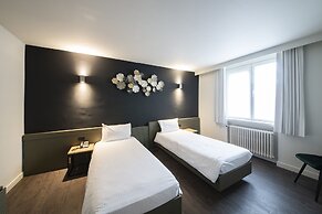 Cortina Hotel