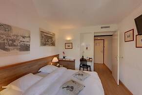 Hotel Phoebus Garden & Spa