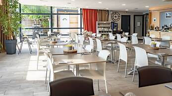 Hotel Phoebus Garden & Spa