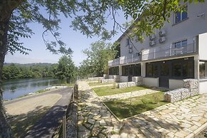 Hotel du Lac Foix