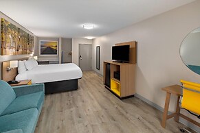 Days Inn by Wyndham Lincoln