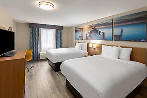 Days Inn by Wyndham Lincoln