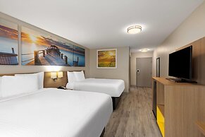 Days Inn by Wyndham Lincoln
