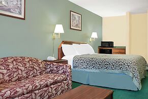 Days Inn by Wyndham Lincoln