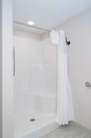 Bella Vista Hotel & Suites