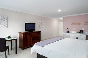 Bella Vista Hotel & Suites