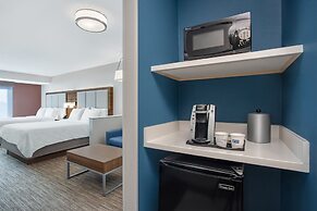 Holiday Inn Express Hotel & Suites Clinton, an IHG Hotel