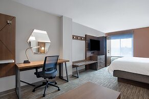 Holiday Inn Express Hotel & Suites Clinton by IHG
