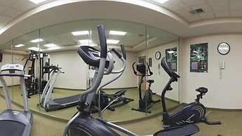 Holiday Inn Express Hotel & Suites Defiance by IHG