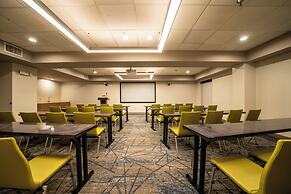 Holiday Inn Express Hotel & Suites Tampa Northwest - Oldsmar by IHG