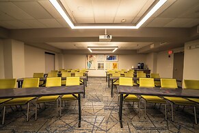 Holiday Inn Express Hotel & Suites Tampa Northwest - Oldsmar by IHG