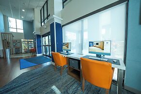 Holiday Inn Express Hotel & Suites Tampa Northwest - Oldsmar by IHG