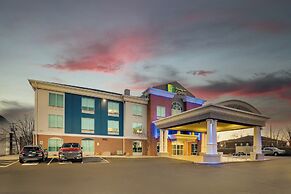 Holiday Inn Express & Suites Richmond by IHG