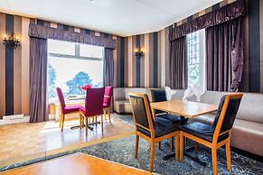 Russel Court Hotel Bournemouth Central