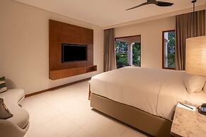 Hilton Mauritius Resort & Spa