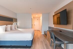Hotel Aluxor SFO