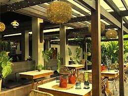 Villa Semana Resort & Spa