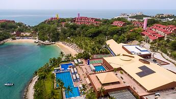 Las Brisas Huatulco – All Inclusive