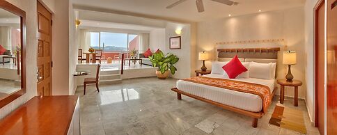 Las Brisas Huatulco – All Inclusive