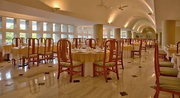 Las Brisas Huatulco – All Inclusive