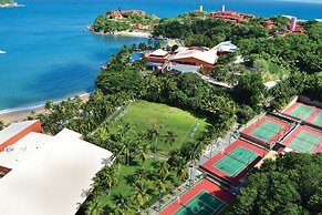 Las Brisas Huatulco – All Inclusive