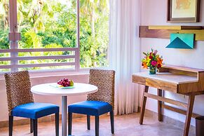 Las Brisas Huatulco – All Inclusive