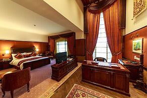 Islamabad Serena Hotel