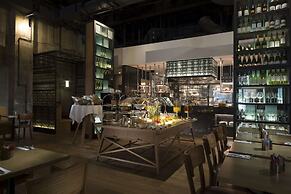 DoubleTree by Hilton Hotel Melbourne - Flinders Street