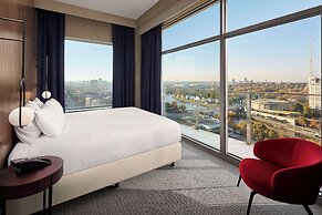 DoubleTree by Hilton Hotel Melbourne - Flinders Street
