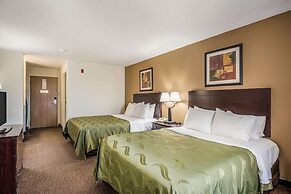Quality Inn & Suites Eldridge Davenport North