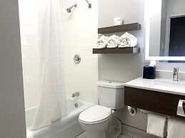 Best Western Plymouth Inn-White Mountains