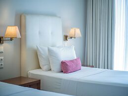 Secret Paradise Hotel & Spa