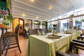 Arena Hotel - Special Class