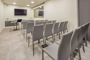 La Villa, Sure Hotel Collection by Best Western