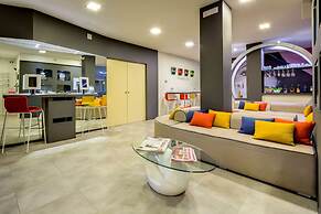 La Villa, Sure Hotel Collection by Best Western