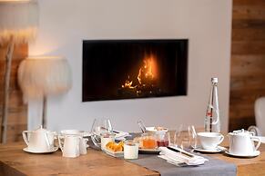 Hostellerie du Pas de L'Ours Relais et Chateaux