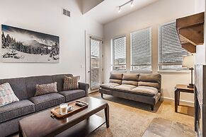 Crestview Condominiums by All Seasons Resort Lodging