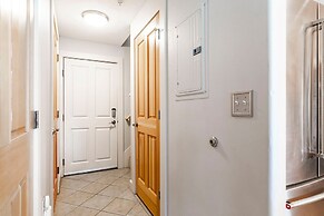 Crestview Condominiums by All Seasons Resort Lodging